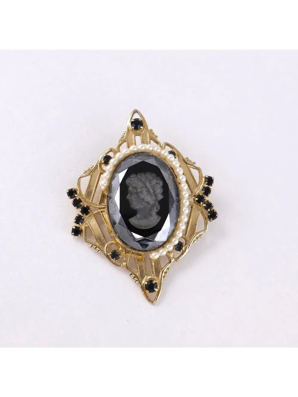 Vintage Intaglio Cameo Brooch Black Glass Pearl Gothic Victorian Pin Flawed 2